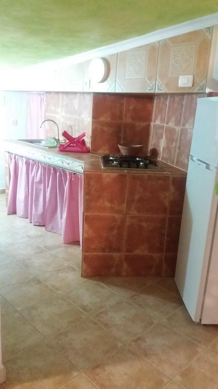 El Jardin Apartment โมกัน ภายนอก รูปภาพ